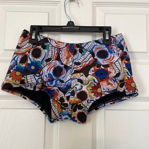 Rare: Onzie Men’s Brazilian Yoga Shorts S/M